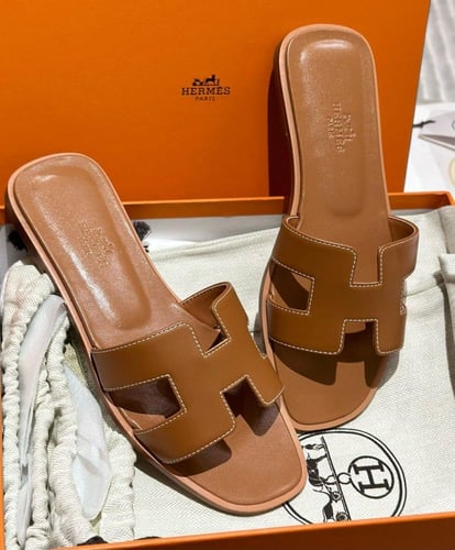 Hermès Oran sandal