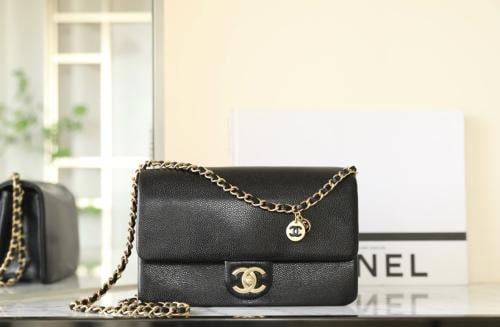 Chanel bag black