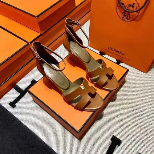 Hermès sandals