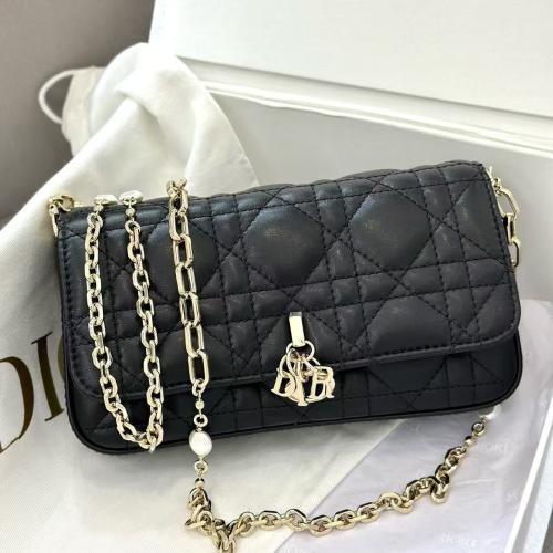 Dior 18cm