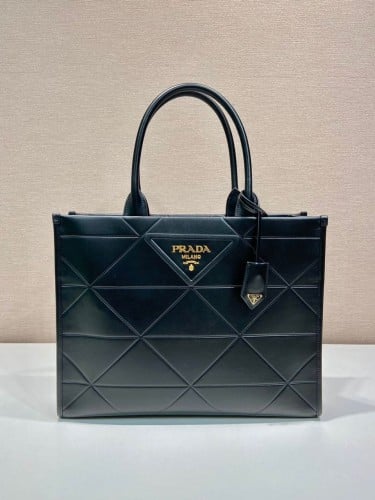 Prada 39cm