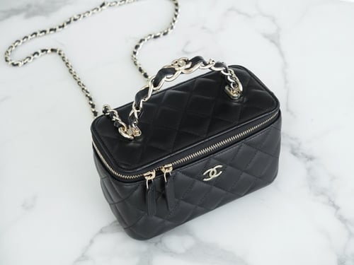 Chanel 17cm