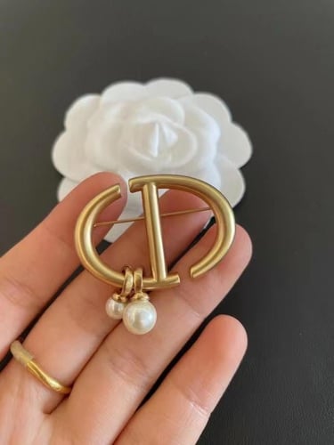 Dior brooch