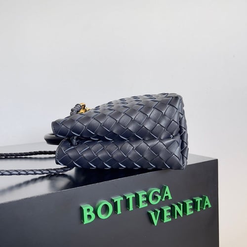 Bottega veneta 25cm