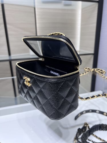 Chanel 17cm