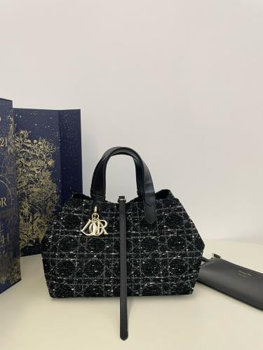Dior 28cm