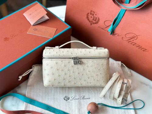 LP Ostrich leather 19cm