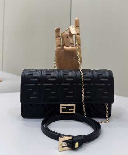 Fendi 21cm