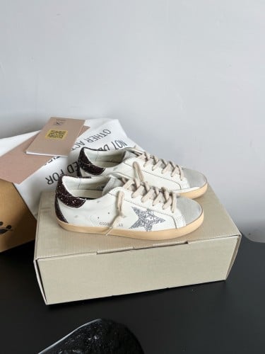 Golden goose