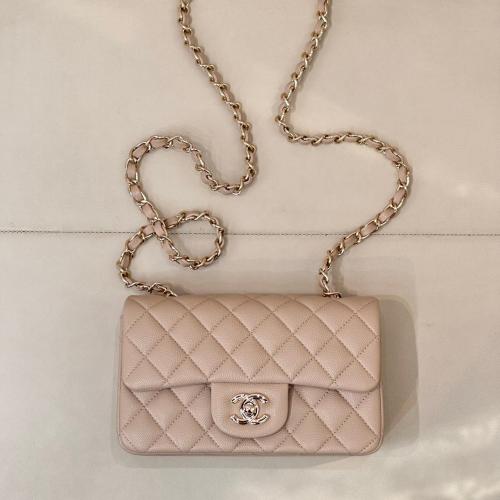 Chanel 20cm