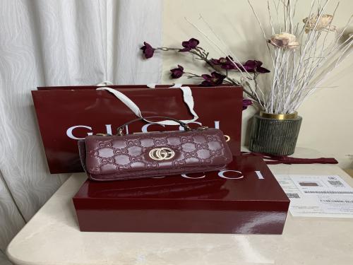 Gucci 21cm