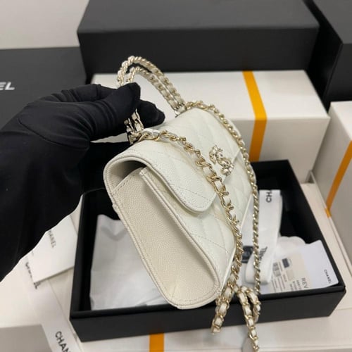 Chanel 18cm