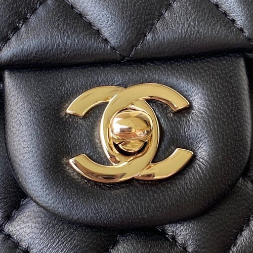 Chanel 20cm