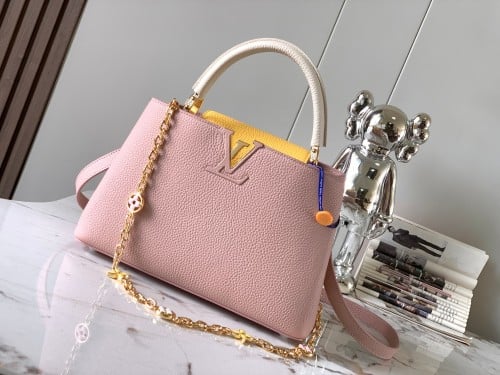 LV Capucines MM 31cm
