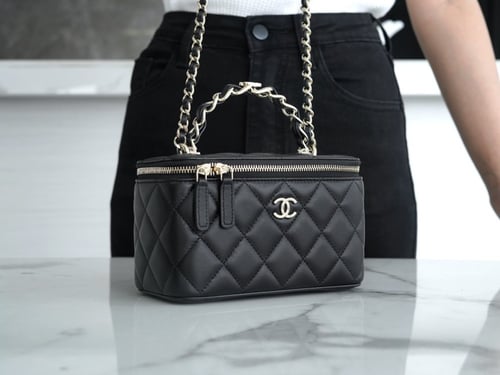 Chanel 17cm