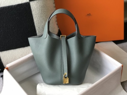Hermès Picotin Lock 18cm