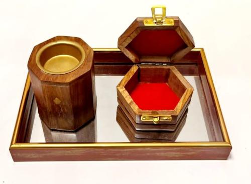 صينيه مبخره هنديه مع صندوق