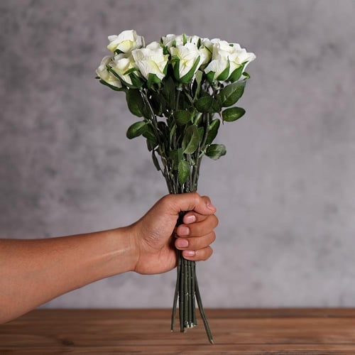 ورد بيبي روز ابيض