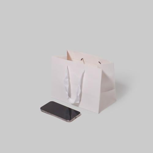 اكياس كرافت عرض صغير ابيض ( 12 كيس )