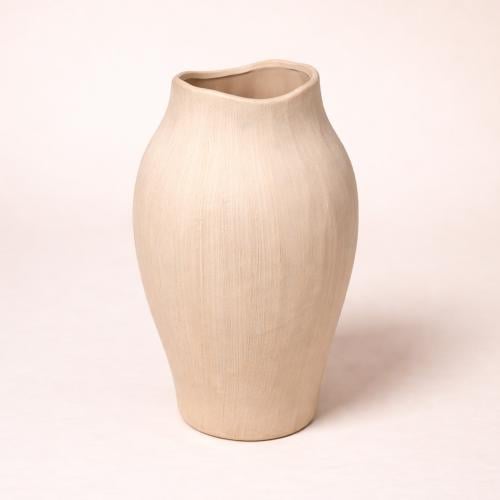 فازة سيراميك بيج