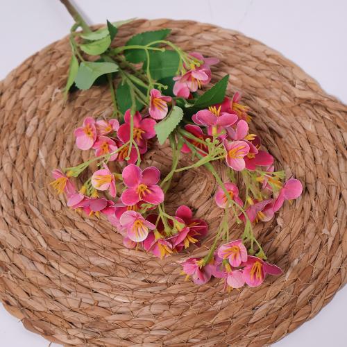 غصن زهور فوشي