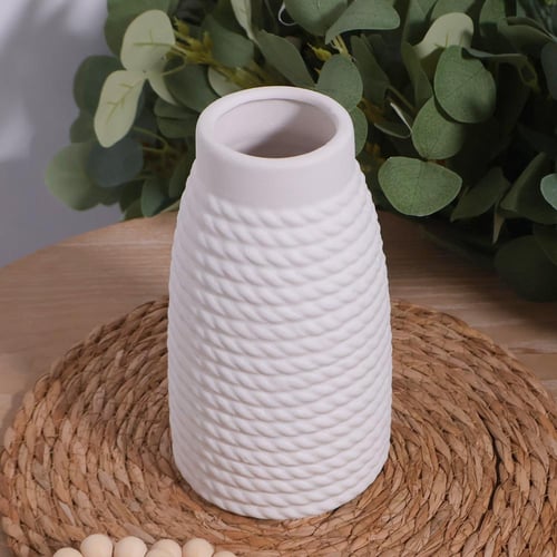 فازة سيراميك صغيره