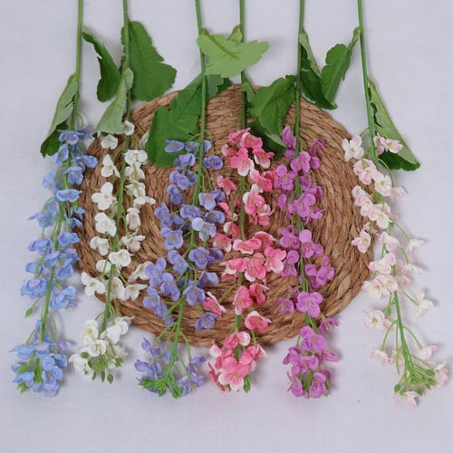 غصن لاركسبور ابيض