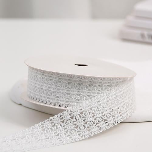 شرايط دانتيل ابيض (13 متر)