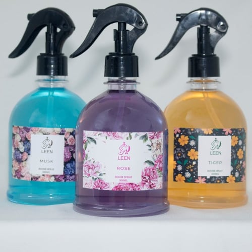 ثلاث معطرات مفارش