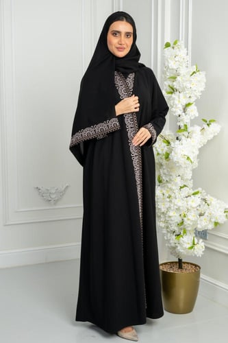 عبايه كريب مع قيطان اسود