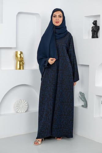 عبايه باللون كحلي كلوش