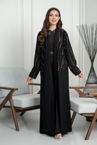 عبايه قماش كوبرا بتطريز بيج