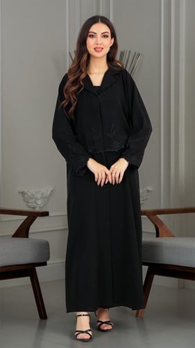 عبايه كريب بتطريز اسود