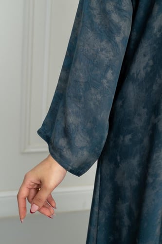 عبايه ساتان كلوش