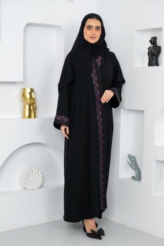 عبايه بقماش الندي بتطريز موف