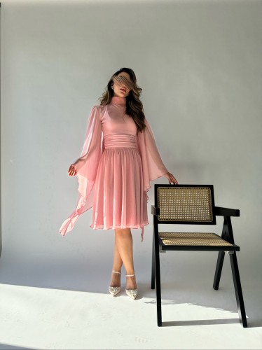 Pink dress