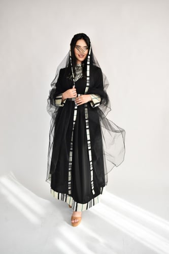 فستان يوم التأسيس