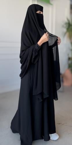 خمار طرحة قطري