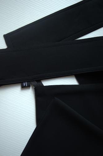 نقاب مطاط مائل بسواد عالي