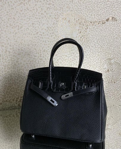 بيركن وسط اسود كروك قفل فضي