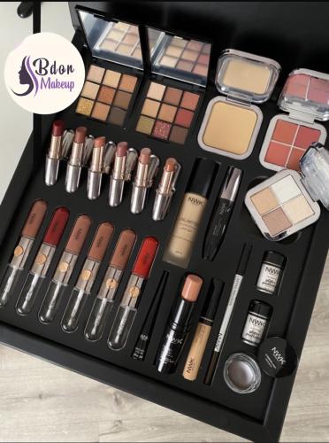 Complete makeup NWK