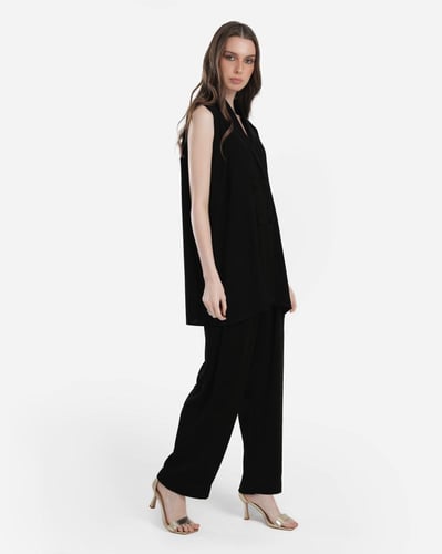 L036 - عباية ثلاثة قطع أسود