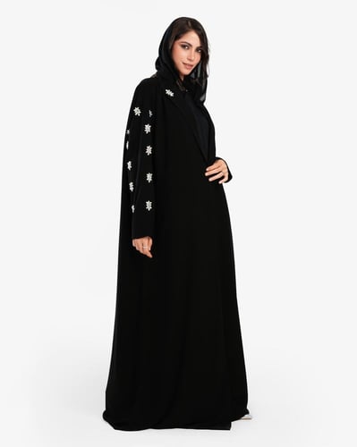 L065- عباية كريب كرستالات