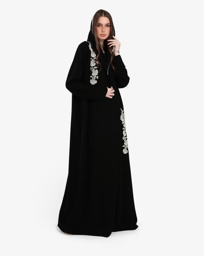 L061-عباية كريب اسود تطريز