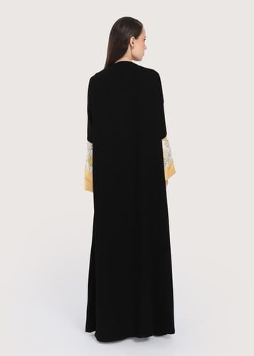 L242 -عباية كريب-زهر اصفر