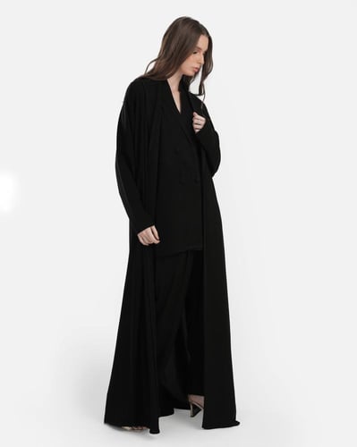 L036 - عباية ثلاثة قطع أسود