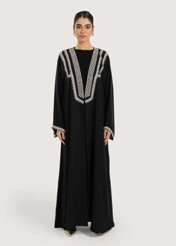 L273 - كريب تطريز ذهبي