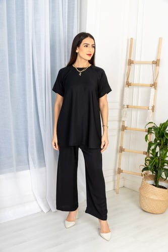 طقم داخلي للعباية بلوزة وبنطلون