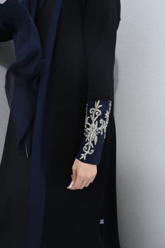 L097- عباية كريب وحرير مغسول كحلي