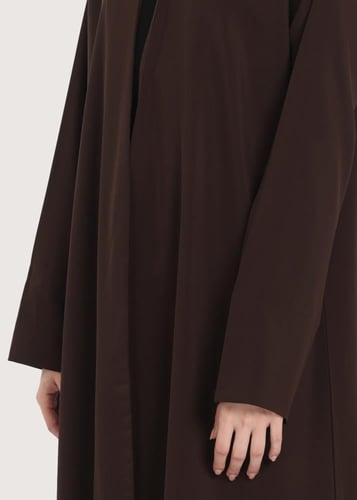 L235 - عباية كريب بني